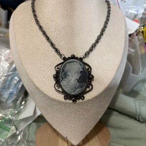 Elegant Black and Silver Cameo Necklace